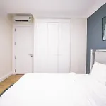Gem Residence - The Manor Central